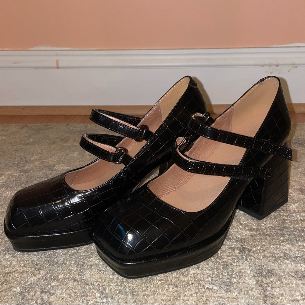 Platform Mary Janes